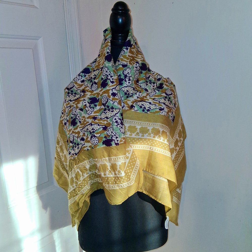 Elegant Gold and Purple Women's Scarf